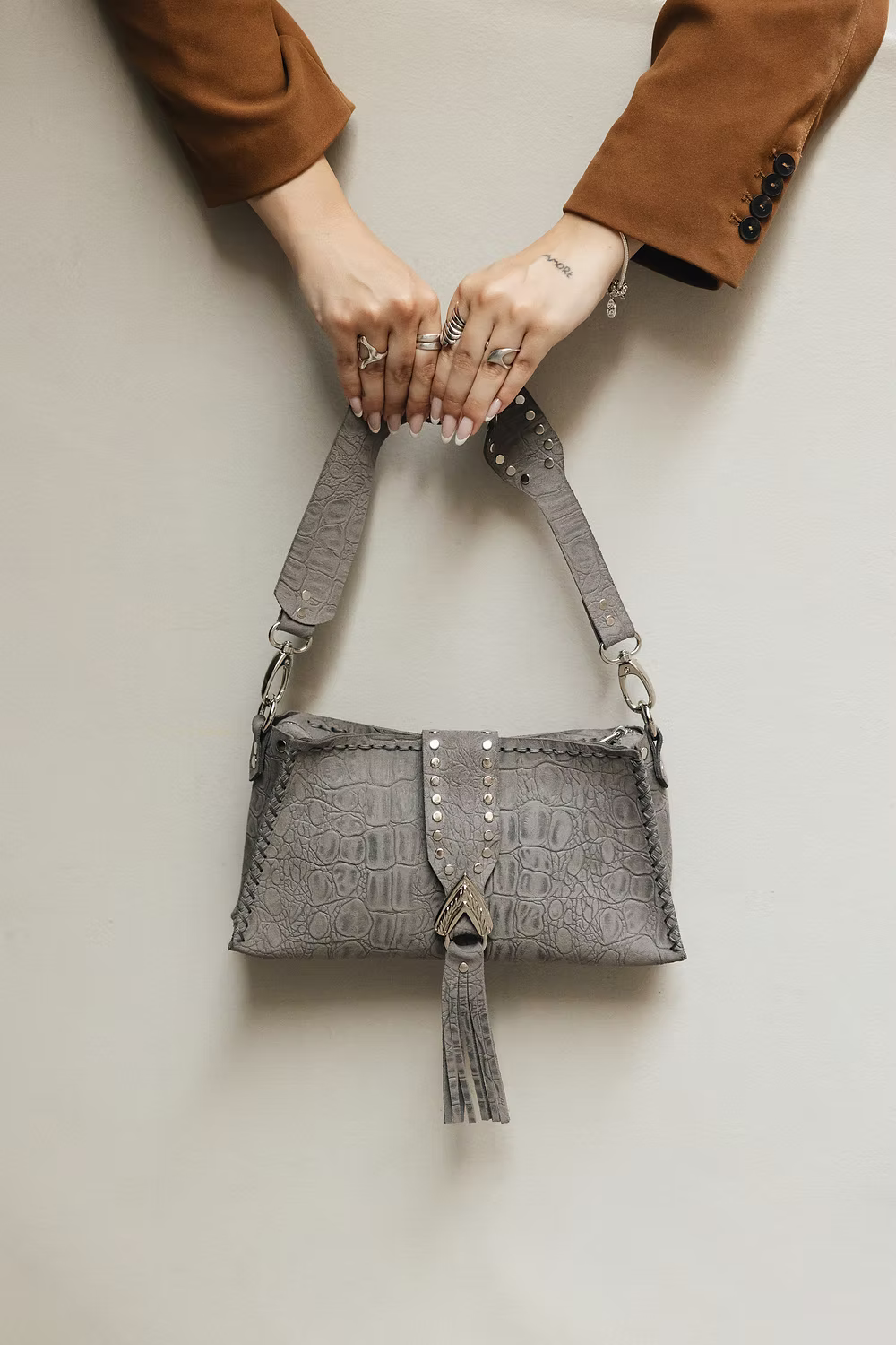 Individual Art Leather - "I am love" Grey Suede Nickel