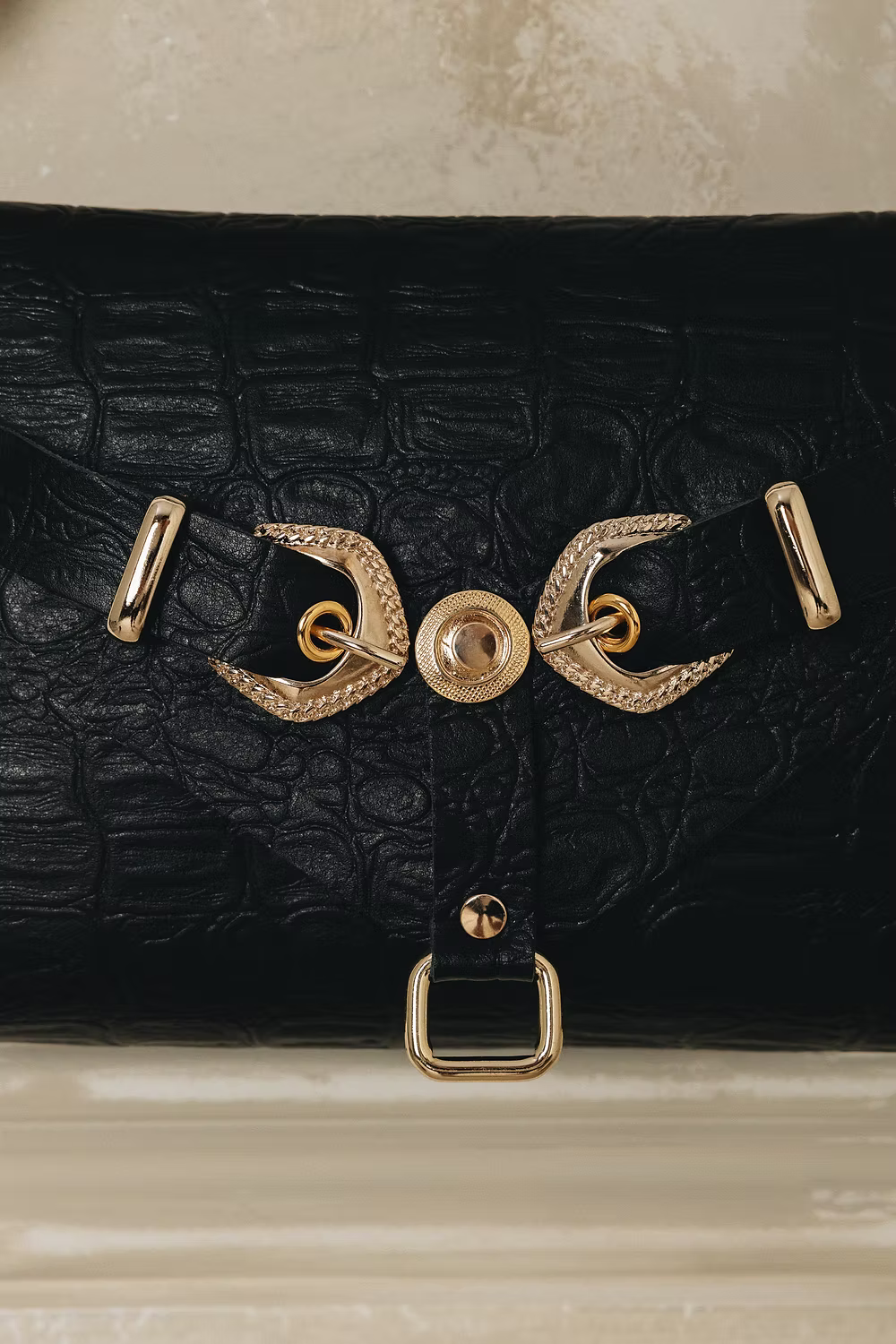 Individual Art Leather - "Messy" Black Gold