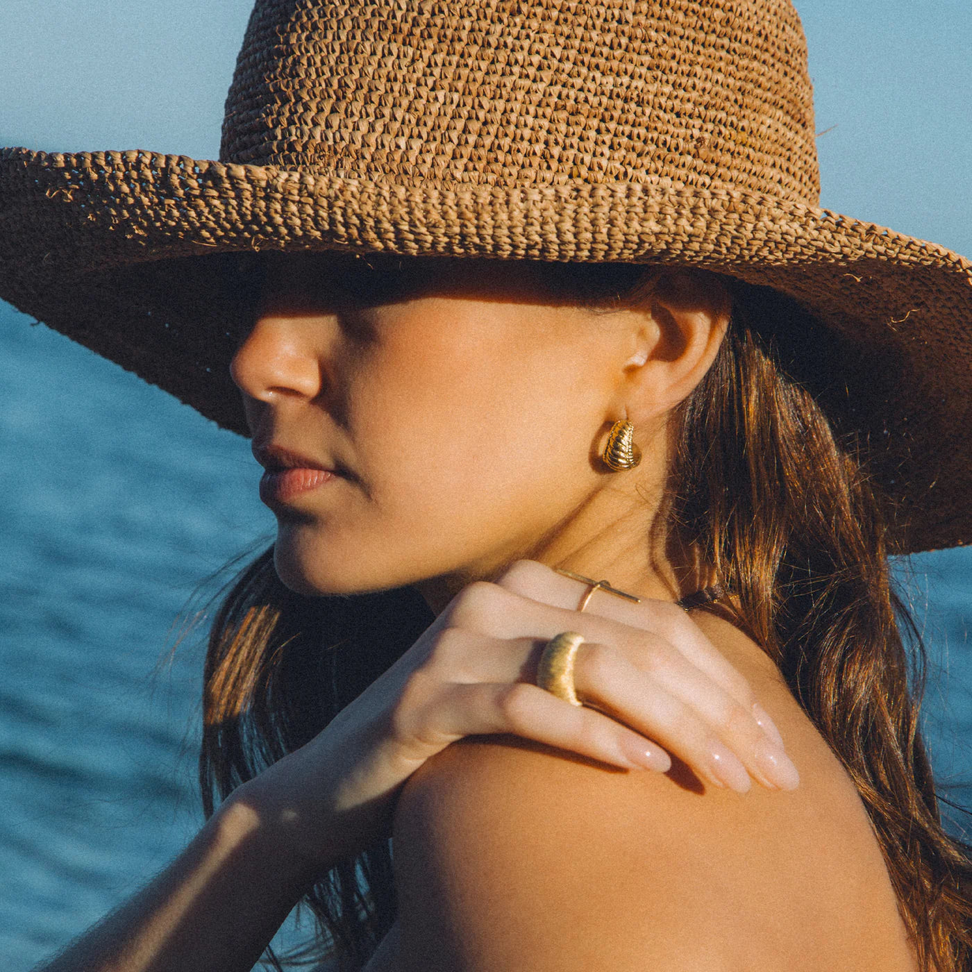 AGAPEE - Marea Mini Earrings