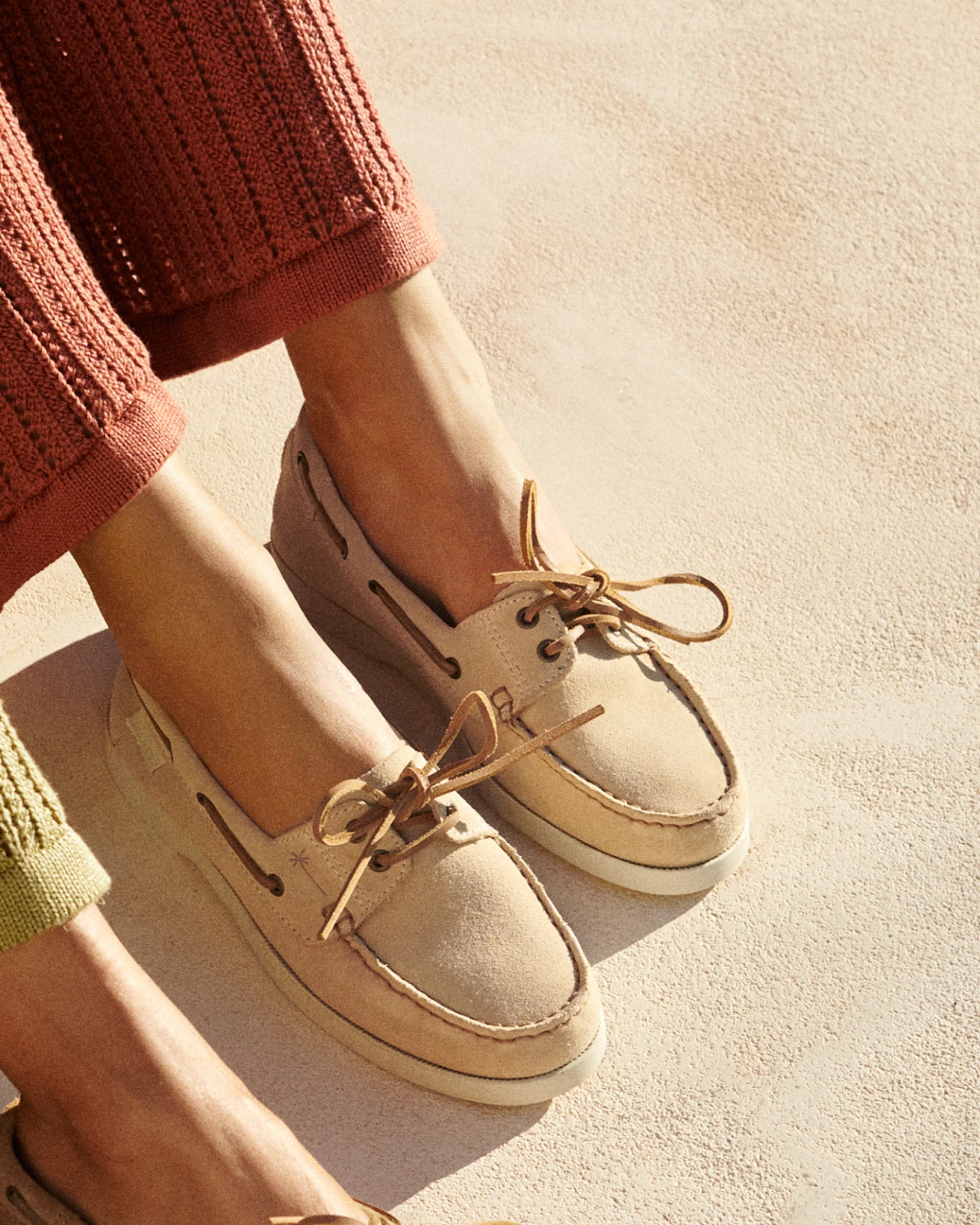 MANEBI - Suede Boat Shoes Hamptons Champagne Beige