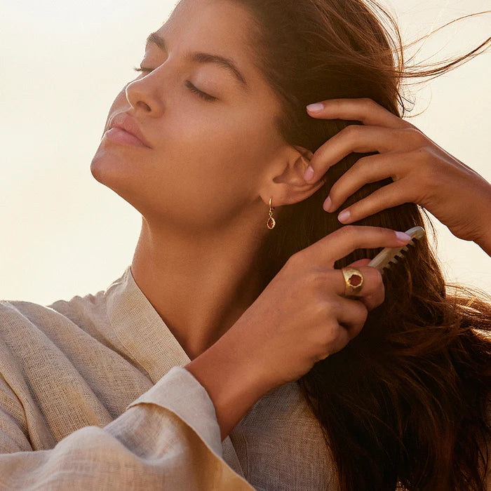 AGAPEE - Lysia Rosewood Earrings