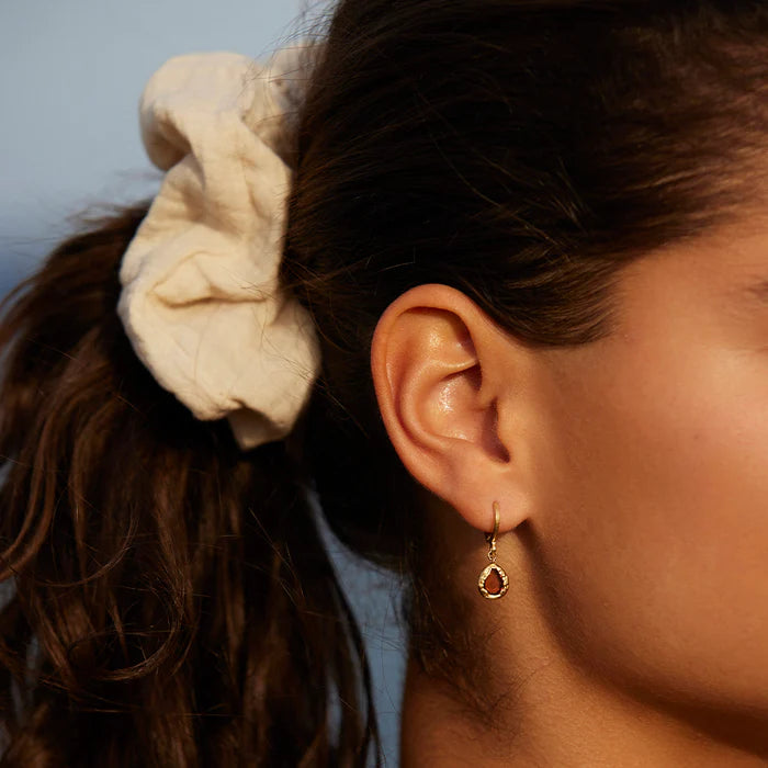 AGAPEE - Lysia Rosewood Earrings