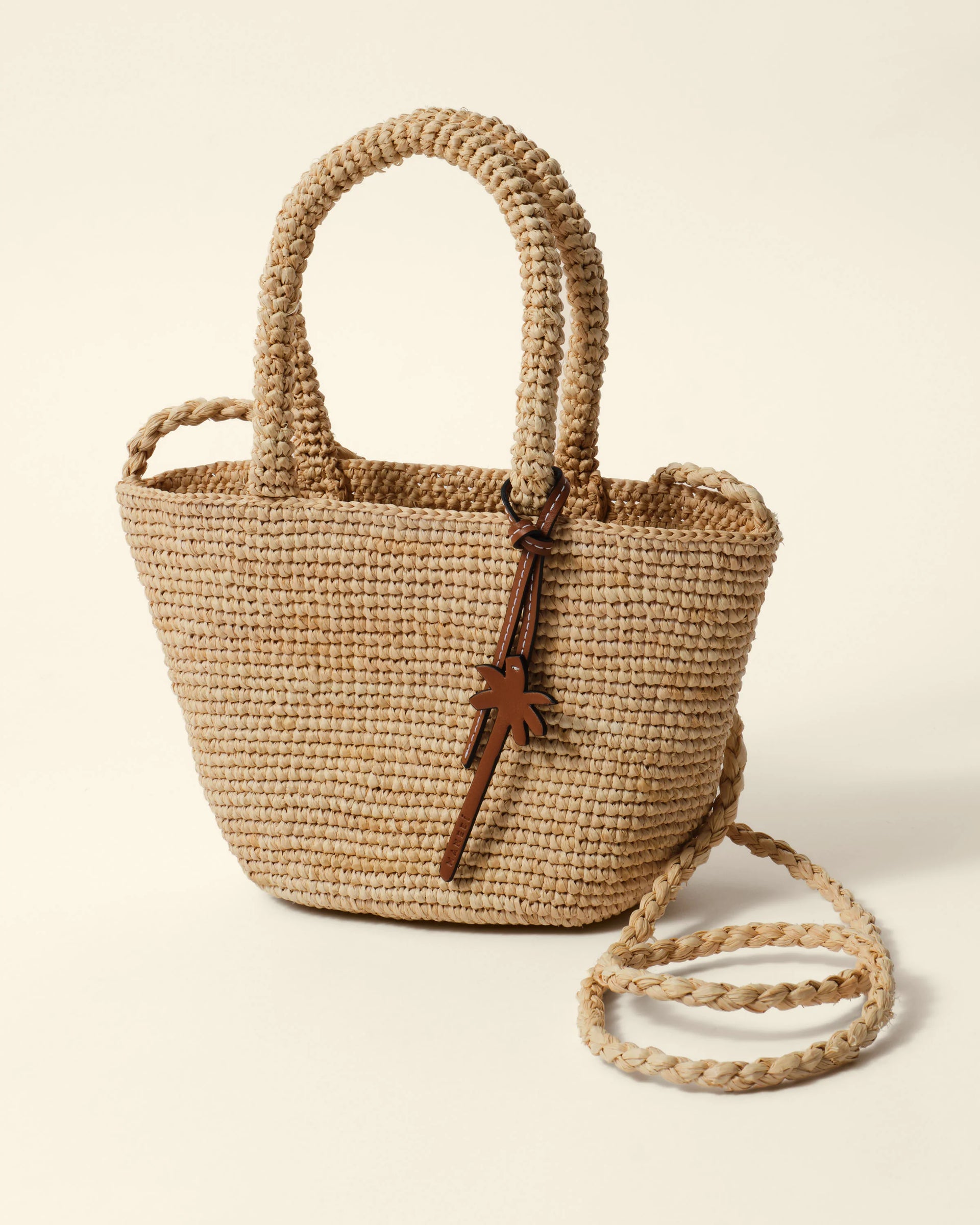 MANEBI - Handcrafted Raffia Panier Mini