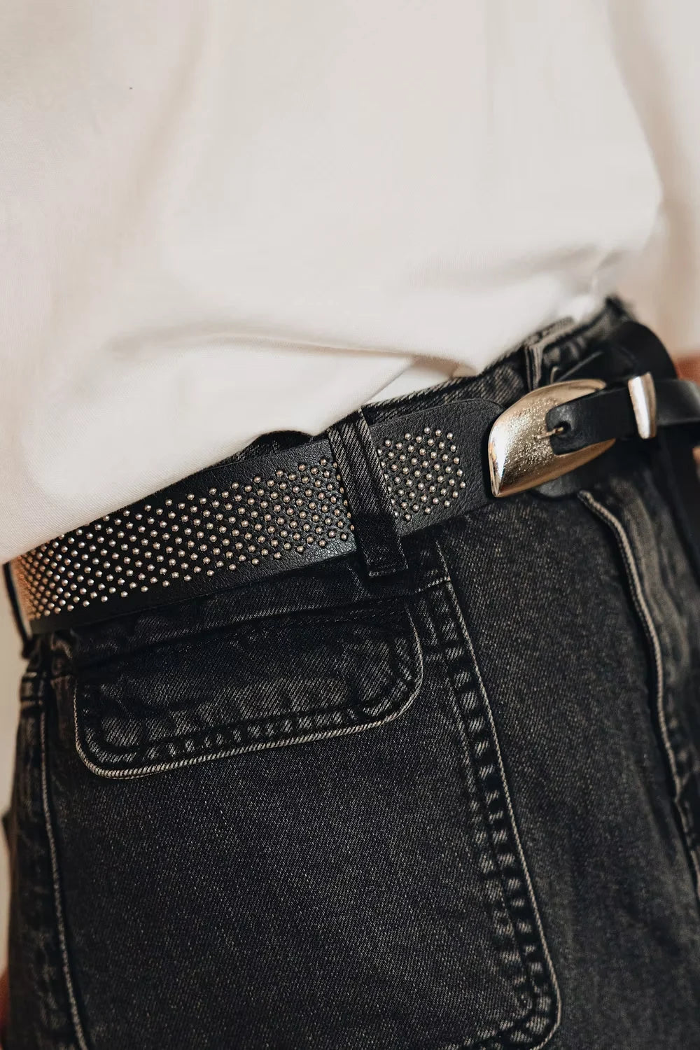 Individual Art Leather - "Midnight Dreamer" belt