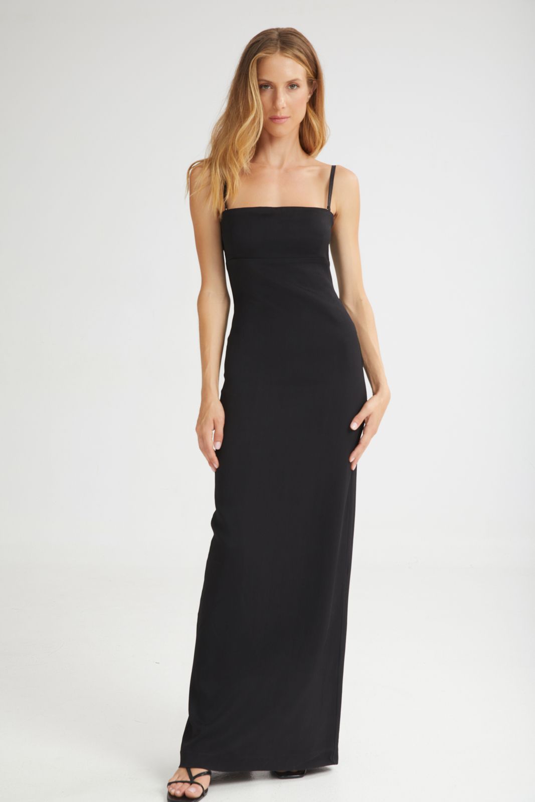 4TAILORS - The Sprinkles Maxi Dress Black