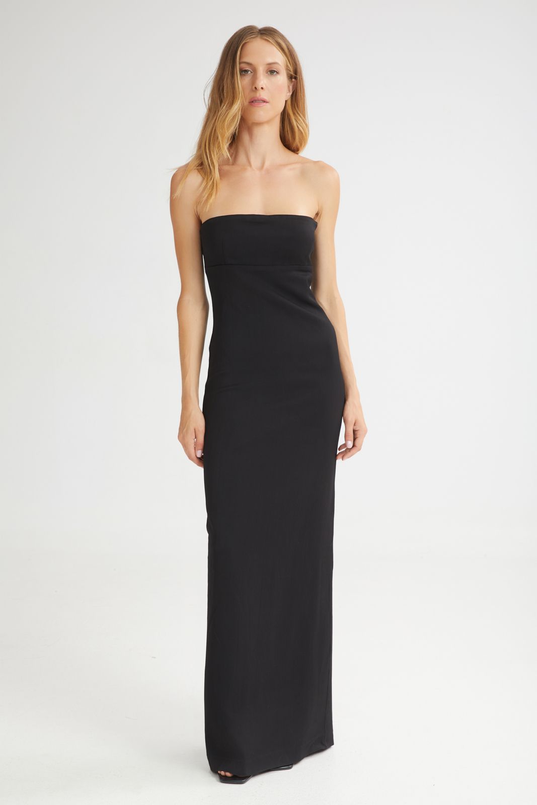 4TAILORS - The Sprinkles Maxi Dress Black