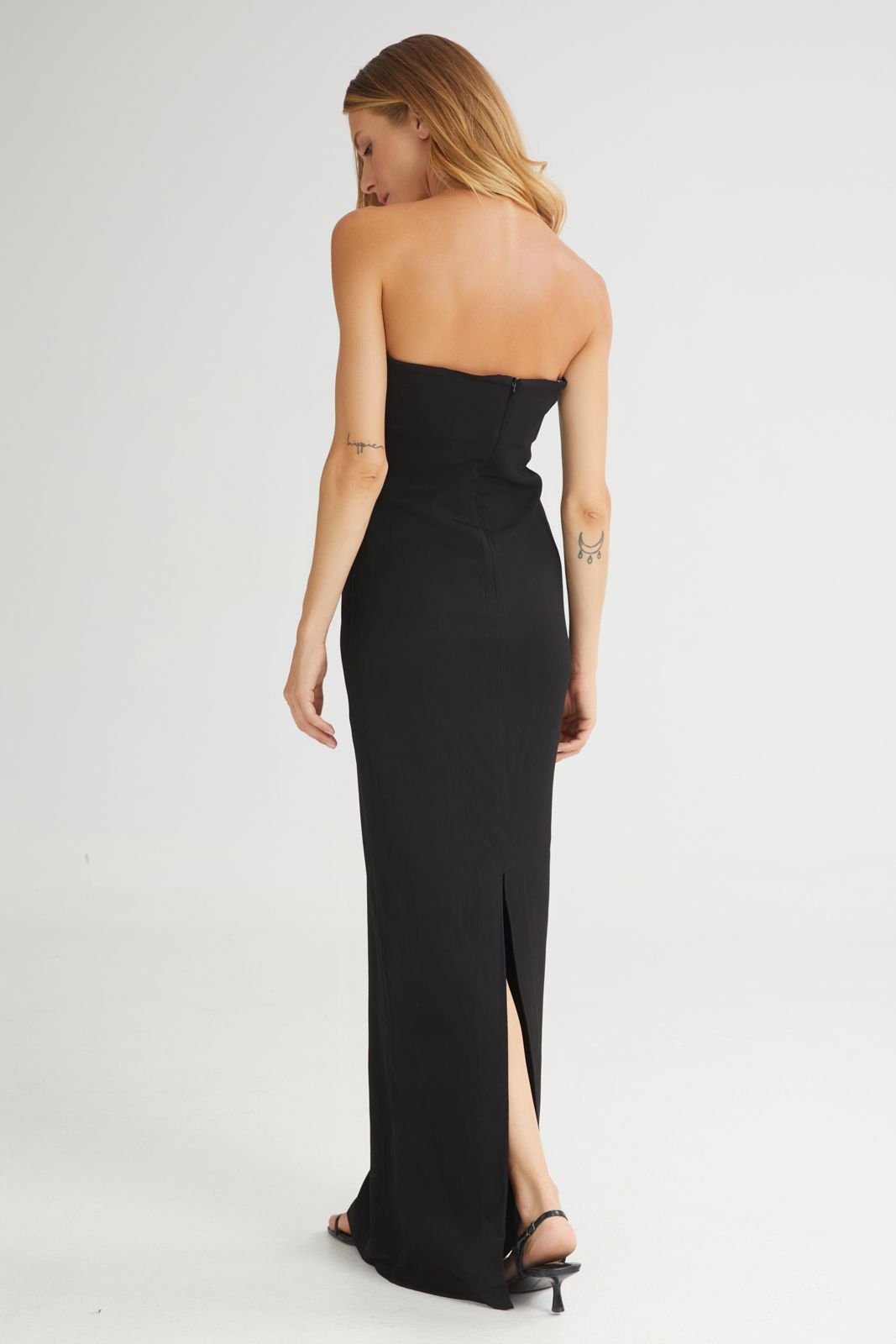 4TAILORS - The Sprinkles Maxi Dress Black