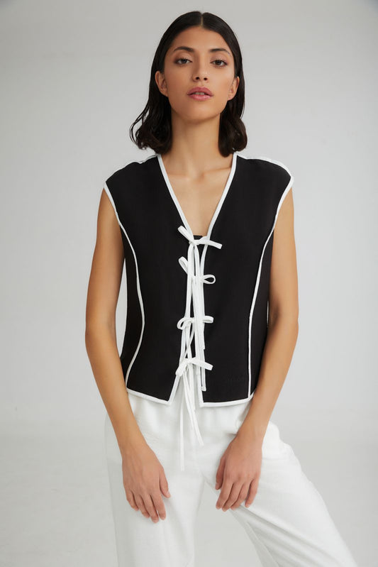 4TAILORS - The Sundae Top Black