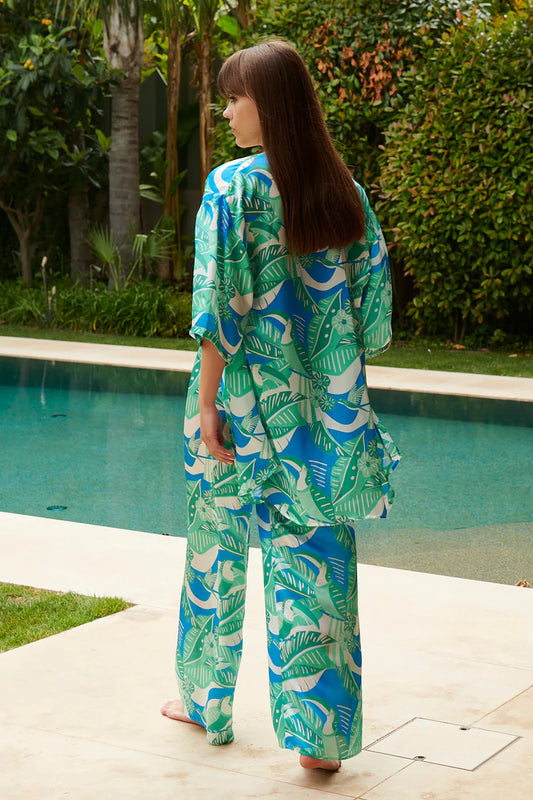 Blue Lagoon Lautrec Kimono