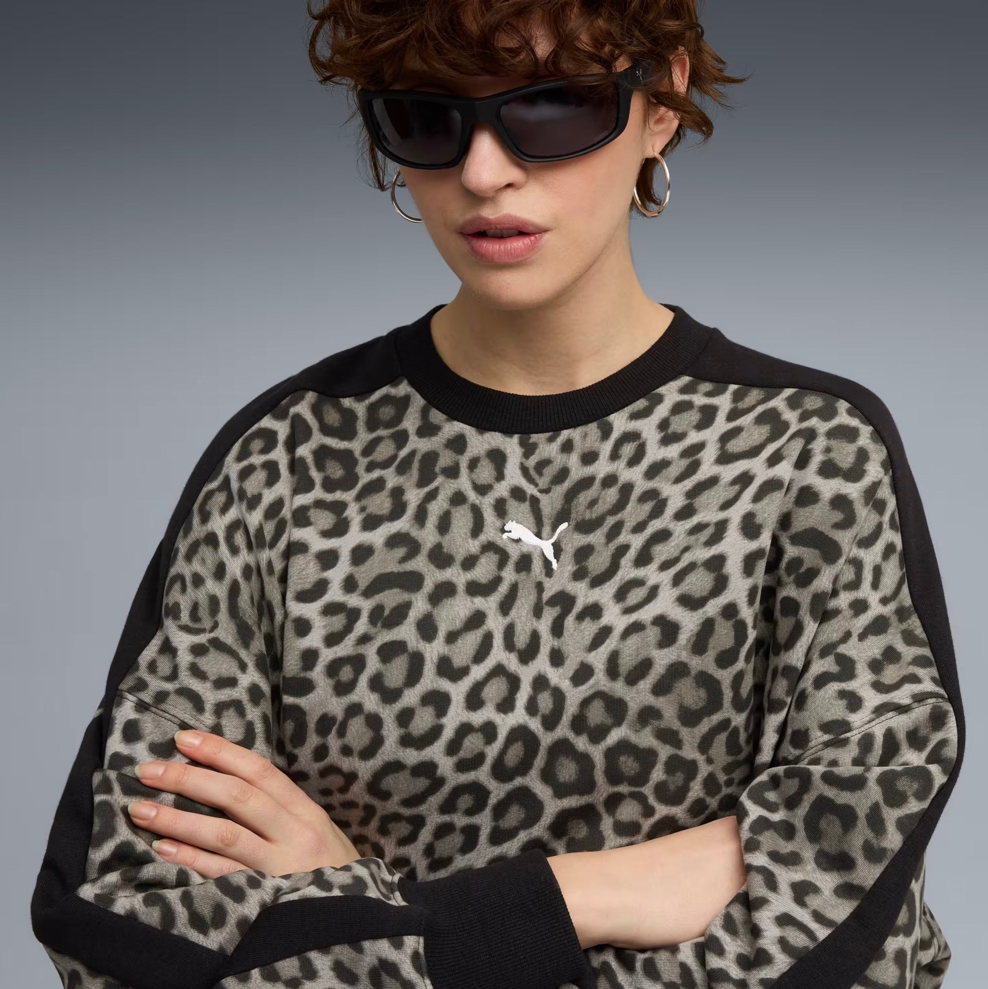 PUMA - T7 Leo Luxe Oversized Crew Sweat Women Black