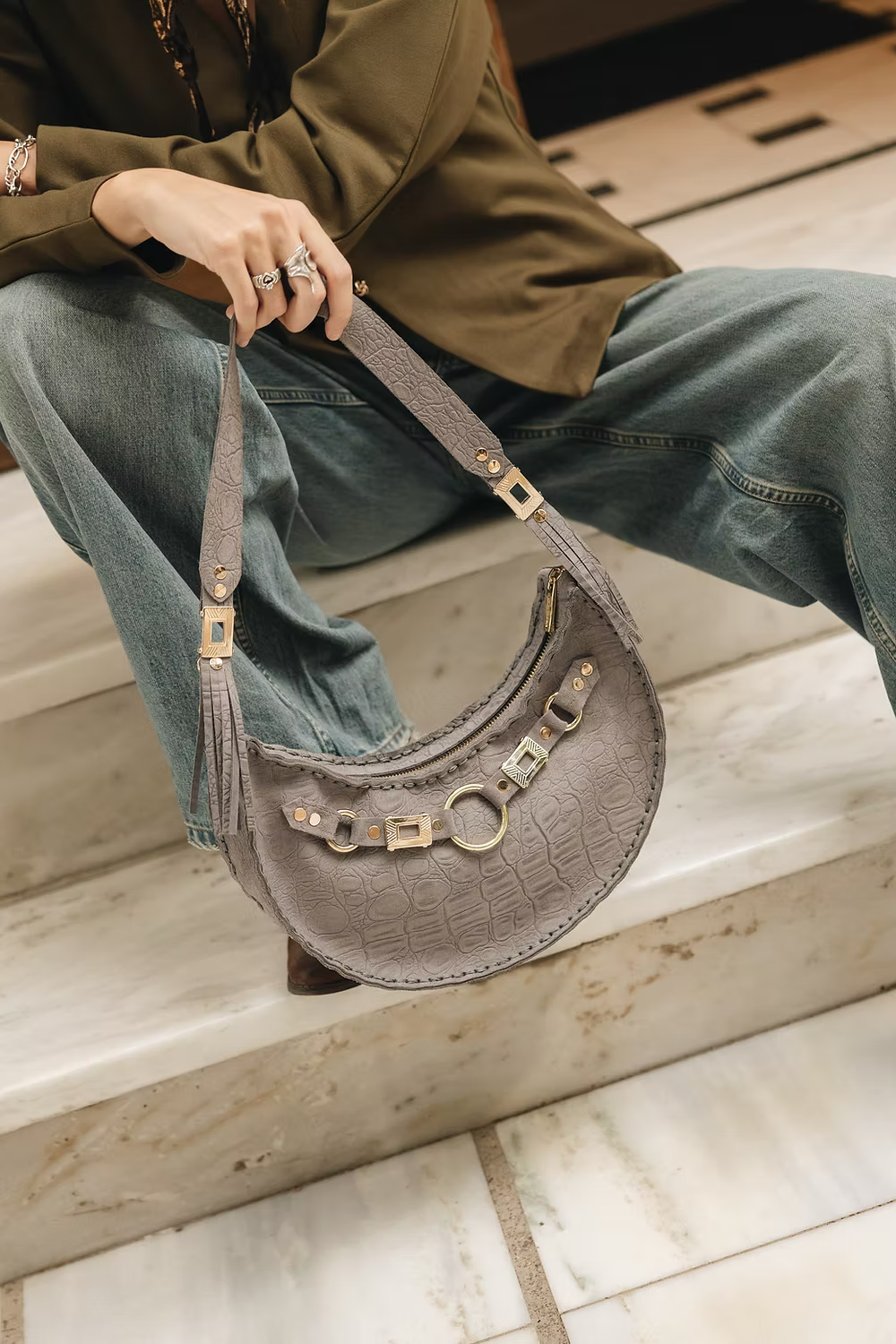 Individual Art Leather - "La luna" Grey Suede Gold