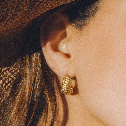 AGAPEE - Marea Mini Earrings