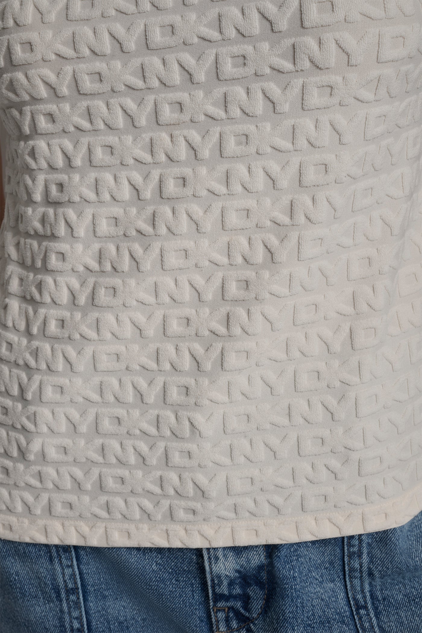 DKNY - Logo Jacquard Short Sleeve Crew Neck Tee Creme