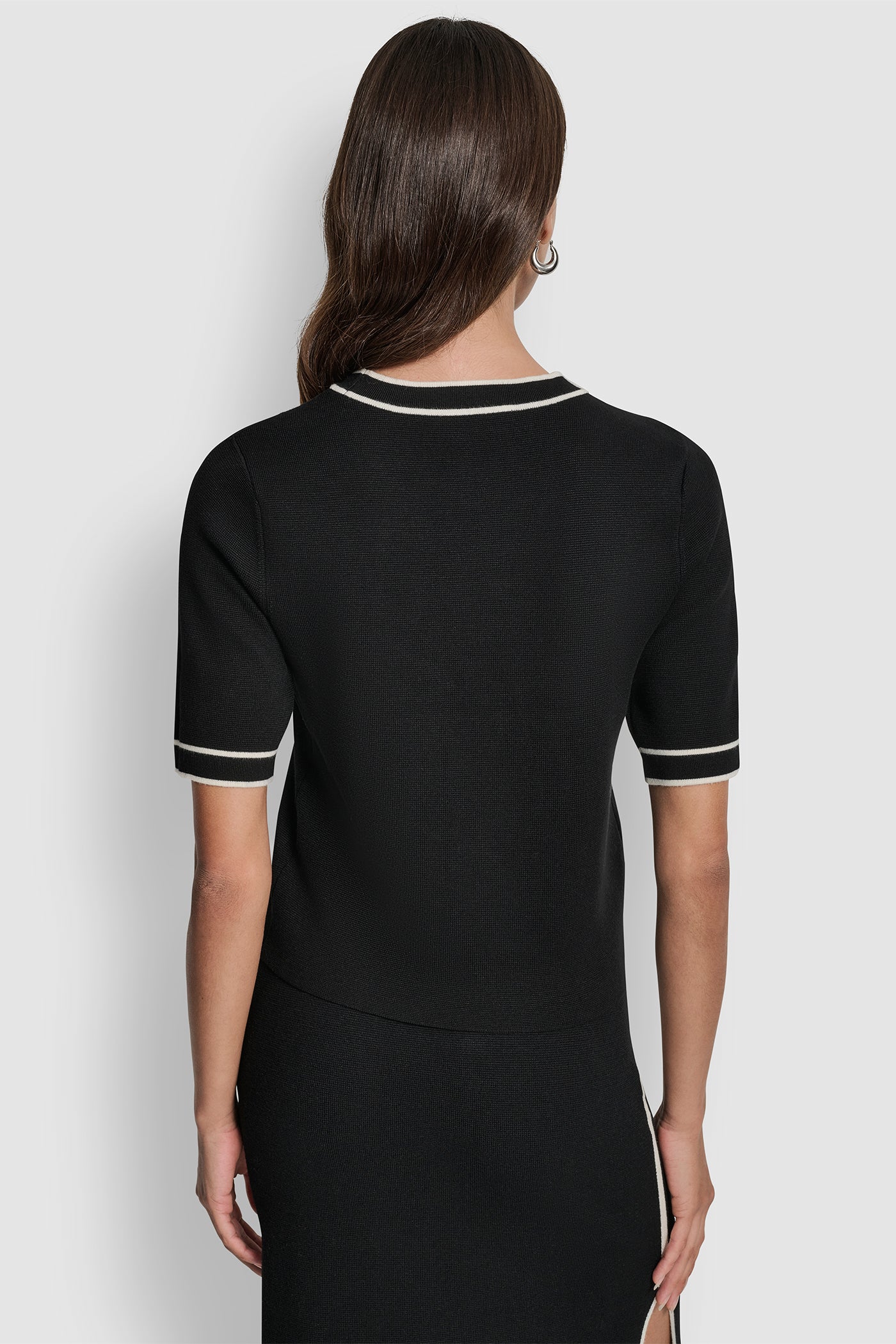 DKNY - Cropped Elbow Sleeve Top with Logo Black
