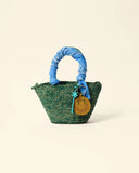 Handwoven smile keychain in raffia with playful character and summery feel, the perfect little accessory to elevate your everyday essentials — πλεκτό μπρελόκ χαμόγελο από raffia με παιχνιδιάρικο design και καλοκαιρινή διάθεση, ιδανικό για να δώσει χαρακτήρα στα κλειδιά ή την τσάντα σας. Διαθέσιμο στο Iconic Angels Glyfada.