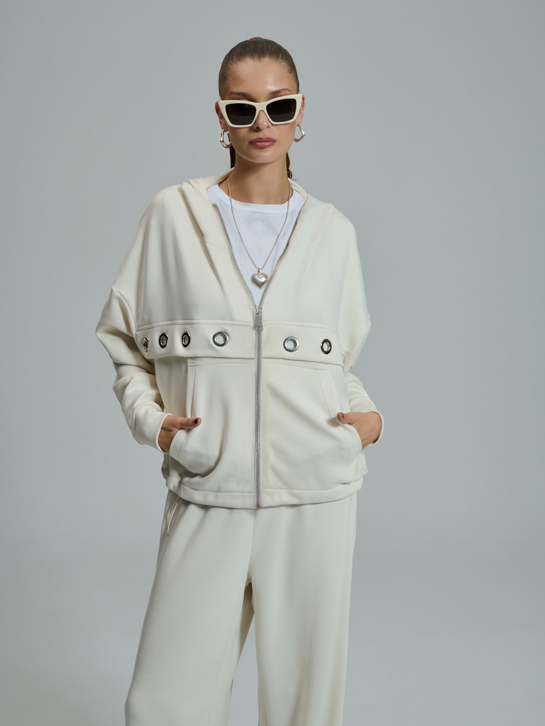 PROJECT SOMA - Carla Fullzip