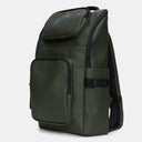 Cargo-style green backpack with bold RAINS logo, multiple zip compartments and structured silhouette, functional and modern for everyday use or travel — πράσινο backpack cargo με έντονο λογότυπο RAINS, πολλαπλές θήκες με φερμουάρ και δομημένο σχήμα, πρακτικό και σύγχρονο για καθημερινές εμφανίσεις ή ταξίδια. Διαθέσιμο στο Iconic Angels Glyfada.