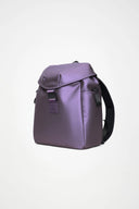 Waterproof purple backpack with soft matte finish and sleek flap closure, minimal yet statement for city styling — αδιάβροχο μωβ backpack με απαλή ματ υφή και κομψό καπάκι με μεταλλικό κούμπωμα, ιδανικό για καθημερινά looks με fashion χαρακτήρα και πρακτική άνεση. Διαθέσιμο στο Iconic Angels Glyfada.