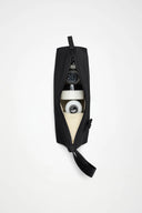 Waterproof cosmetic pouch in black with tonal marble-effect texture and front zip pocket detail — αδιάβροχο νεσεσέρ σε μαύρο με διακριτικό marble εφέ και εξωτερική τσέπη με φερμουάρ για εύκολη πρόσβαση. Sleek, πρακτικό και απόλυτα urban, ιδανικό για ταξίδια ή για να οργανώνεις τα καθημερινά σου essentials με στυλ. Διαθέσιμο στο Iconic Angels Glyfada.