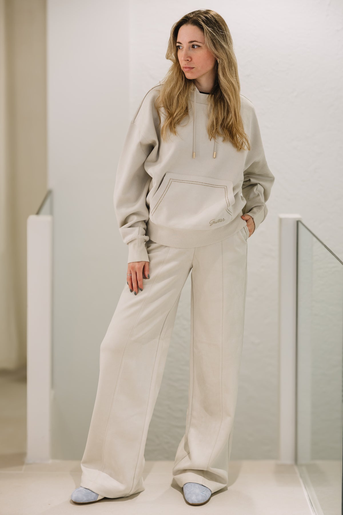 GUESS - Hooded Scuba Sweatshirt Beige