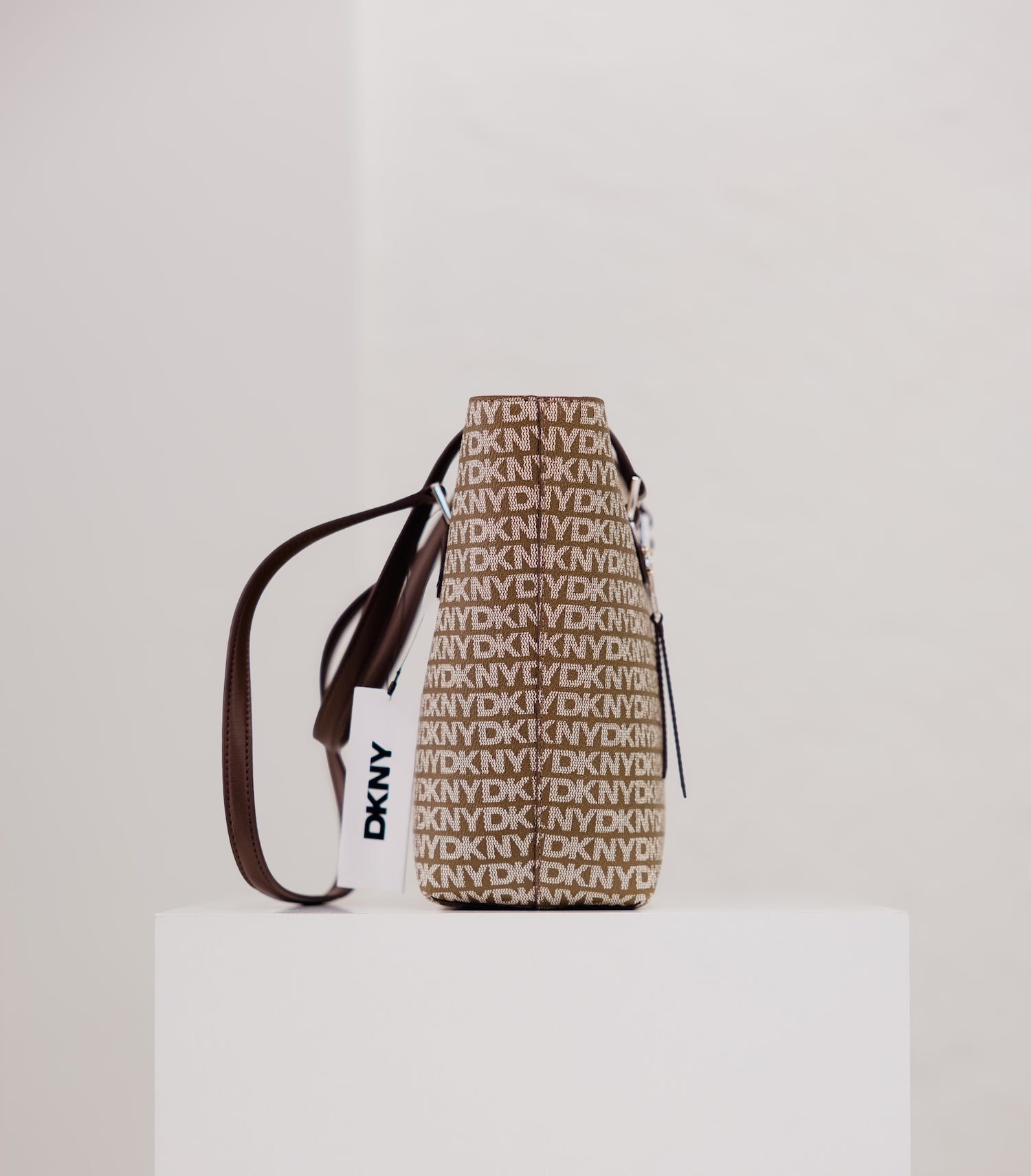 DKNY - Bryant Ave MD Tote Chocolate