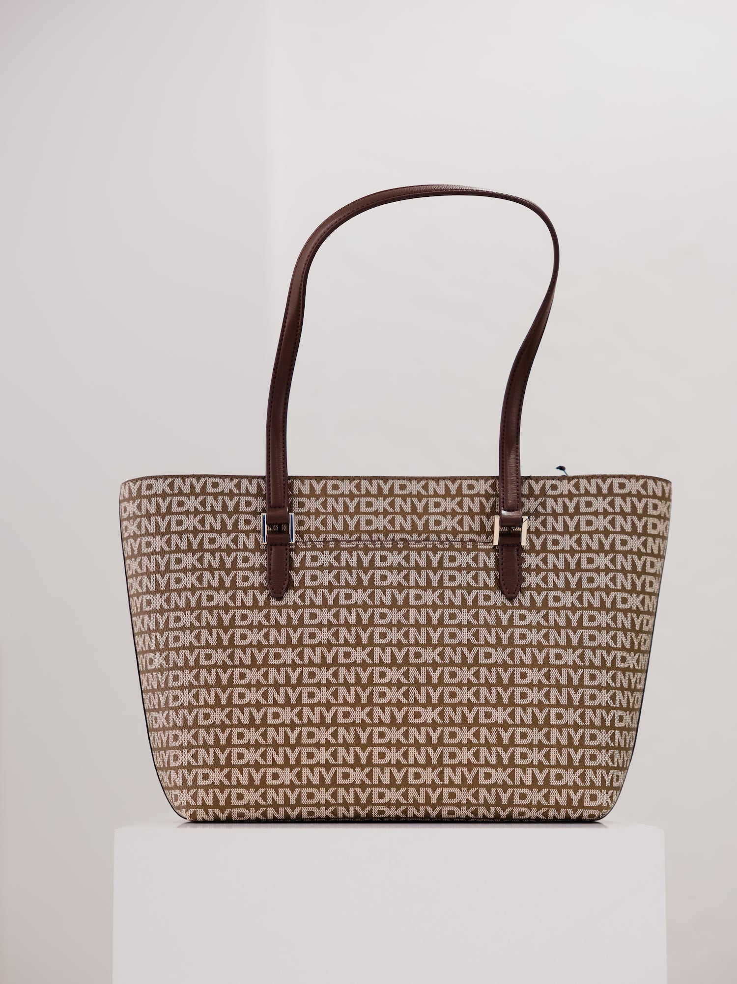 DKNY - Bryant Ave MD Tote Chocolate