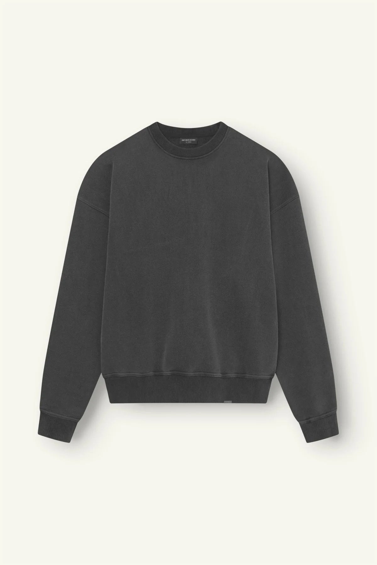 DWC - Rifaz Sweater Washed Black