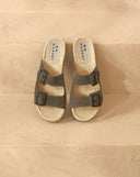 Men’s suede Nordic sandals in carbon grey with double buckle and espadrille sole, αντρικά σανδάλια από suede σε ανθρακί απόχρωση με διπλή αγκράφα και φυσική πλεκτή σόλα, άνετα και κομψά για καθημερινό καλοκαιρινό στυλ, από το Iconic Angels Glyfada.