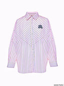 Striped oversized shirt from Project Soma x Barbie collection with pastel stripes and embroidered logo for playful contemporary styling — γυναικείο ριγέ oversized πουκάμισο από τη συλλογή Project Soma x Barbie με pastel ρίγες και κεντημένο logo για μοντέρνα playful looks. Διαθέσιμο στο Iconic Angels Glyfada.