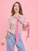 Pink terrazzo print oversized shirt from Project Soma x Barbie collection with statement tie scarf detail for playful fashion styling — γυναικείο oversized πουκάμισο Project Soma x Barbie με ροζ terrazzo print και statement γραβάτα για μοντέρνα playful looks. Διαθέσιμο στο Iconic Angels Glyfada.