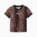 Puma women’s leopard print slim t-shirt with black ribbed trims and subtle logo detail, blending sporty edge with bold animal pattern — γυναικείο εφαρμοστό t-shirt Puma με leopard print μοτίβο, μαύρα rib τελειώματα και διακριτικό logo στο στήθος, ιδανικό για sporty-chic και statement casual looks. Διαθέσιμο στο Iconic Angels Glyfada.