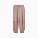 Puma women’s sandstone relaxed sweatpants with elastic waistband and tapered cuffs, offering soft neutral tones and modern athleisure comfort — γυναικείο παντελόνι φόρμας Puma σε απόχρωση sandstone, με λάστιχο στη μέση και tapered τελείωμα, ιδανικό για athleisure και casual chic εμφανίσεις. Διαθέσιμο στο Iconic Angels Glyfada.