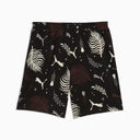PUMA Sunset Drive relaxed shorts in black with tropical leaf and logo print, featuring a loose fit and lightweight fabric for casual summer wear — ανδρικό σορτς PUMA μαύρο με tropical print φύλλα και logos, σε relaxed γραμμή για άνετα καθημερινά καλοκαιρινά looks.
