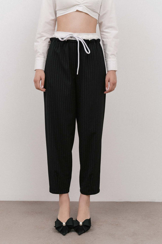 4TAILORS - The Sweet Heat Cropped Pants Black