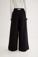 4TAILORS - Colyn Pleated Wide Pants Black